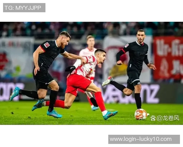 德甲焦点战比勒菲尔德迎战科隆双方争夺宝贵积分之战 德甲焦点战比勒菲尔德迎战科隆双方争夺宝贵积分之战